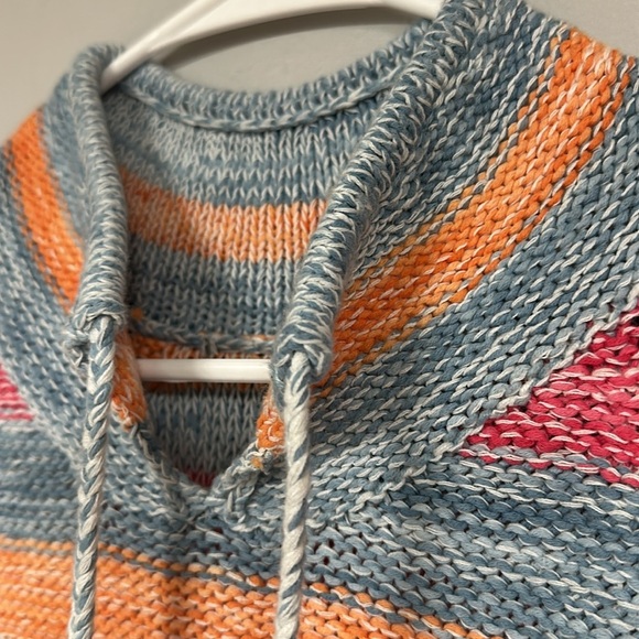 Beautiful Multi-Color Stripe Loose Knit Sweater , L - Picture 6 of 8